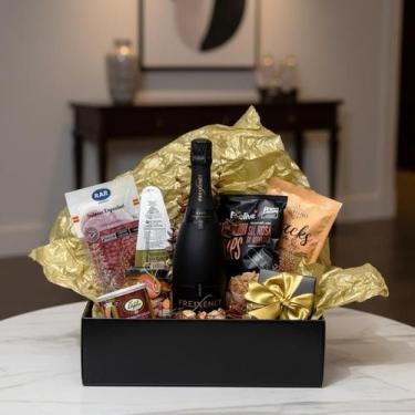 Imagem de Cesta Presente Espumante Freixenet  Cesta de Aniversário Sofisticada -