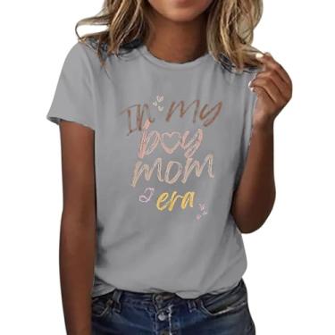 Imagem de Camiseta feminina in My boy mom era 2024 camiseta casual solta com frases blusa básica leve, Cinza, 3G