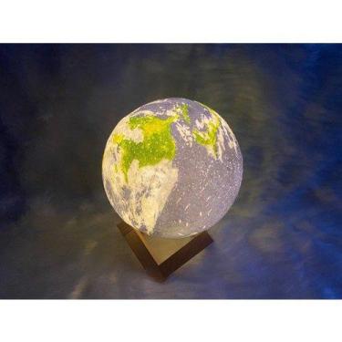 Imagem de Luminaria De Led Planeta Terra 15cm A Pilha com suporte - ga