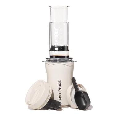 Imagem de AeroPress Go Plus cafeteira portátil pequena para viagens, acampamentos e aventuras - preparo 3 em 1: prensa francesa, pourover, expresso e café encorpado sem amargor - Kit completo - Creme