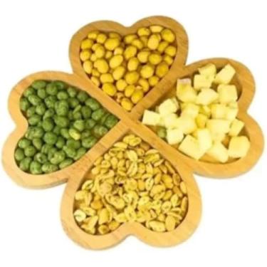 Imagem de Bandeja Petisqueira em Bambu Formato Coração com 4 Divisões, Madeira Natural, Servir Aperitivos e Petiscos