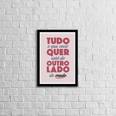 Imagem de Quadro Do Outro Lado Do Medo 45X34Cm Com Vidro Moldura Preta