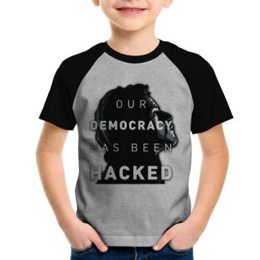 Imagem de Camiseta Raglan Infantil Our Democracy Has Been Hacked - Foca na Moda,