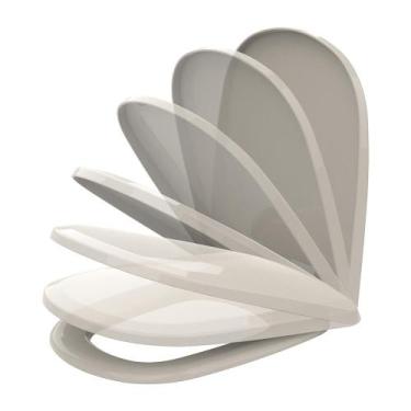 Imagem de Tampa de vaso em PP modelo Etna fechamento suave - Tupan, Palha