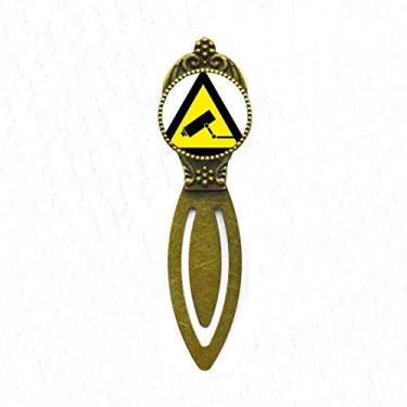 Imagem de Símbolo de aviso amarelo preto monitor câmera triangular, marcador de página retrô para escritório