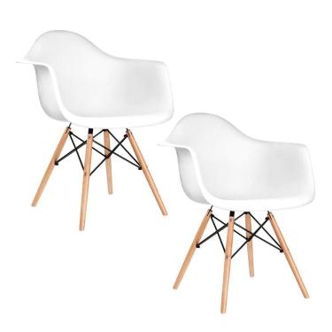 Imagem de Kit 2 Poltronas Eames De Madeira Com Braço Daw Com Assento Branco - Cor: Branco