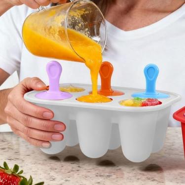 Imagem de Molde de picolé de 6 cavidades com bandeja de liberação fácil e alças sem gotejamento, conjunto de moldes reutilizáveis para freezer para petiscos congelados caseiros (branco)