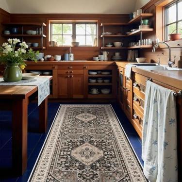 Imagem de RUUGME Tapete passadeira lavável, 1,2 x 3 m – Tapetes vintage para corredor com forro antiderrapante, macio, resistente a manchas para decoração de cozinha, sala de estar, quarto, banheiro (preto)