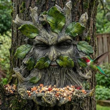 Imagem de Elenon Estátua de rosto de árvore de velho para uso ao ar livre com alimentador de pássaros, decoração de jardim pintada à mão, presente de escultura de jardim peculiar
