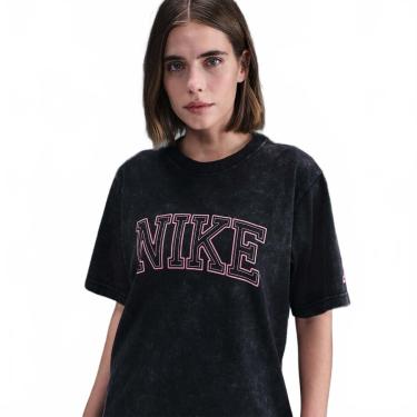 Imagem de Camiseta Nike Sportswear Classics Feminina-Feminino