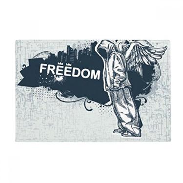 Imagem de DIYthinker Hip-Hop Freedom Religion Angel Tapete antiderrapante para porta de banheiro