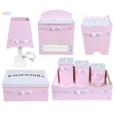 Imagem de Kit Higiene Bebê Menina com 8 peças Cor Rosa e Fitas de Cetim Branca -