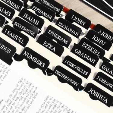 Imagem de Guias bíblicas masculinas pretas, 90 peças laminadas de acessórios para bíblia católica, marcadores de livro, guias de índice, kit de guia de material de estudo, presentes cristãos de batismo para