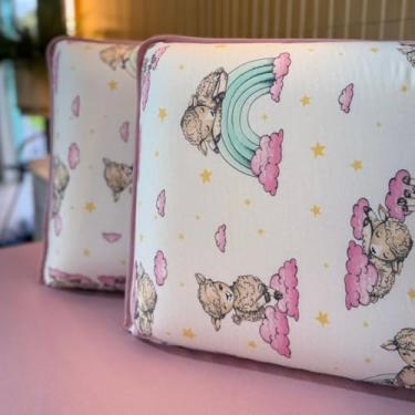 Imagem de Kit com 2 Fronhas em Malha 100% Algodão com Elástico e Toque Macio (Merlim)