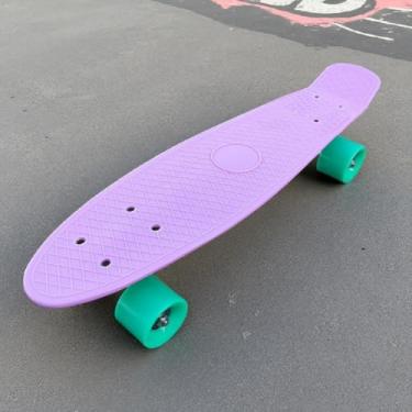Imagem de Skate Infantil Completo Mini Cruiser para Meninos e Meninas – Leve Resistente e Suporta até 100kg Shape Durável e Design Estiloso (ROXO)