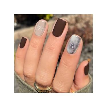 Imagem de OAUEE Tiras de unhas de gel semicuradas | Adesivos de unhas de gel com luz UV necessária | Qualidade de salão de beleza, fácil aplicação e remoção (Mocha Dream)