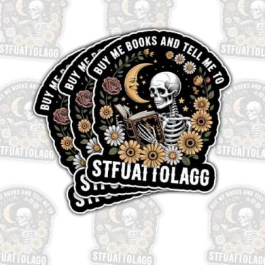 Imagem de Adesivo (3 peças) Buy Me Books and Let Me Be – Adesivo de vinil divertido para leitores, introvertidos e fãs de leitores ávidos para laptop, garrafa de água, copo 7,6 cm x 7,6 cm