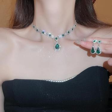 Imagem de Colar gargantilha de zircão de cristal para mulheres brilhantes requintados brincos quadrados de strass casamento noivas damas de honra festa de formatura joias presente (cor B)