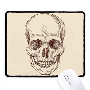 Imagem de Mousepad com ilustrações de esqueleto de caveira humana, borda costurada, tapete de borracha para jogos