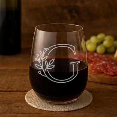 Imagem de On The Rox Drinks Presentes com monograma para mulheres e homens - Letra A-Z com monograma gravado com inicial taça de vinho sem haste - 482 g Presentes de vinho personalizados para mulheres e homens
