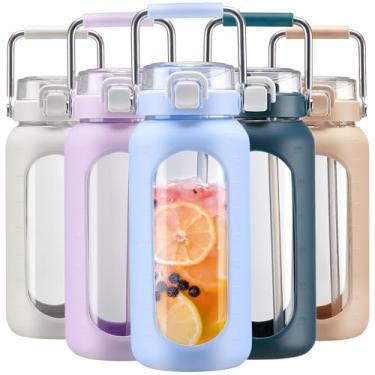 Imagem de BLUEGO Garrafa de água de 1,8 l com alça de aço inoxidável, garrafa de água grande com marcadores de tempo e manga de silicone, jarro de água de 1,8 litro sem BPA para uso diário na academia, azul