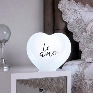 Imagem de Luminária Led Coração: Iluminação Aconchegante Para Encantar Seu Espaço!
