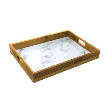 Imagem de Bandeja Plástico Bordas Madeira Servir Alimentos Transporta Objetos De