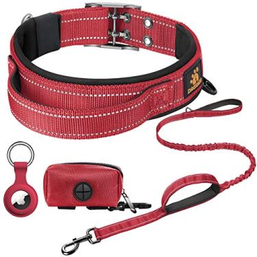 Imagem de DAGANXI Coleira ajustável macia de neoprene acolchoada respirável com tira reflexiva de nylon para cães pequenos, médios e grandes, com estojo Airtags e dispensador de sacos para cocô de cachorro (GG, vermelho/preto)
