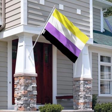 Imagem de Bandeira de orgulho não binária Fly in Breeze 9,5 x 1,8 m - Cor vívida e à prova de desbotamento - Costura dupla - NB Nonbinary Pride LGBT Genderqueer bandeiras de identidade de gênero poliéster com