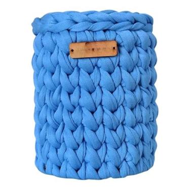 Imagem de Organizador de Mesa Artesanal em Crochê com Base de Madeira - Porta-Lápis Caneta Cachepô Multiuso para Ambientes Organizados (Azul Celeste)