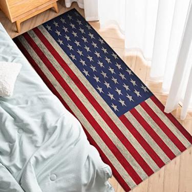 Imagem de Tapete de corredor, tapete de cozinha, Happy Independence Day, vintage, bandeira americana, vermelho, azul, antiderrapante, tapete de porta, tapete para lavanderia, cabeceira, banheiro, quarto, 45,7 cm x 152,8 cm
