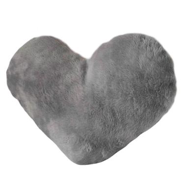Imagem de Almofada de coração pelúcia pelo curto cinza para decoração