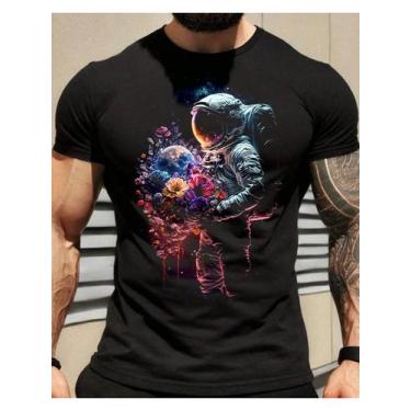 Imagem de Camiseta Masculina em Algodão com Estampa de Astronauta e Flores Cósmi