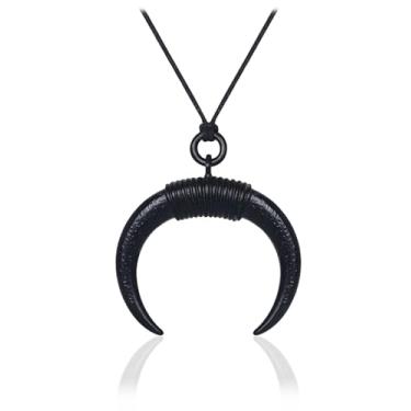 Imagem de L'VOW Colar de lua crescente forjado à mão, pingente lunar de ferro rústico viking para acessório pagão gótico, Adjustable size, Metal, Sem Pedra Preciosa