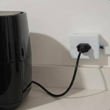 Imagem de Tomada Energia De Sobrepor Bipolar 20a 3 Pinos Branca 250v Bivolt - Fe