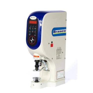 Imagem de Maquina para pregar ilhós e botões de pressão metálicos 