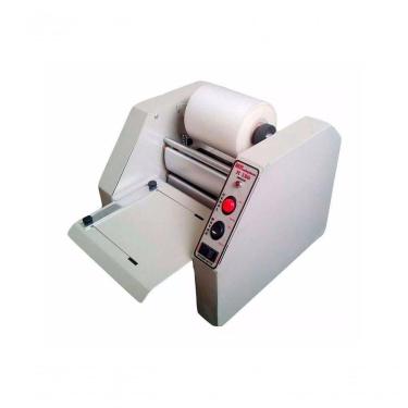 Imagem de Plastificadora De Bobina Para Crachá Rg Cic Cpf R-180