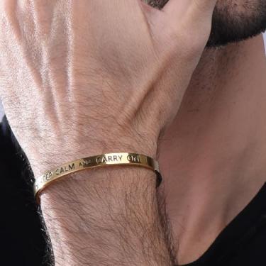 Imagem de Pulseira masculina ajustável, frase inspiradora Keep Calm and Carry On, acessório minimalista, banhado a ouro/preto, pulseira de aço inoxidável, One Size, Aço inoxidável, Sem Pedra Preciosa