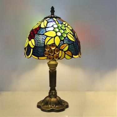 Imagem de Luminária de mesa vintage americana com LED, personalizada e criativa, para sala de estar, escritório, quarto infantil, casa de campo ou hotel, com vidro colorido (Estilo 8)