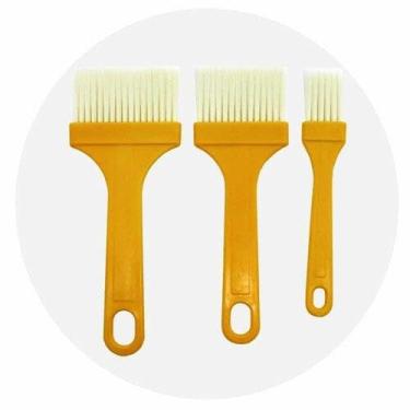 Imagem de Kit com 3 Pincéis para Pintura Multifuncional Amarelo, 4"/5"/6"