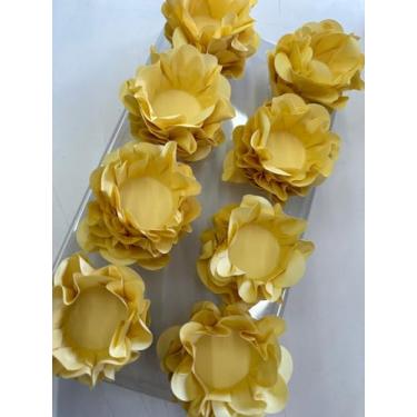 Imagem de Forminhas para Doces Finos em Formato de Flor 40 Unidades | Duas Camadas de Pétalas | Base 3cm para Bombom | Ideal para Casamentos, Festas, Aniversários e Batizados (Amarelo)