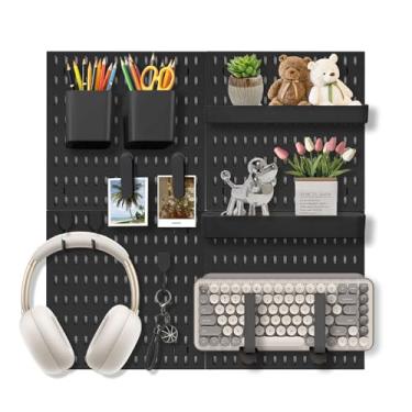 Imagem de Conjunto organizador de parede Pegboard – 4 quadros de pinos com ganchos e prateleiras – escritório, cozinha, sala de jogos, mesa de armazenamento – suporte de parede para quadro de pinos (preto)