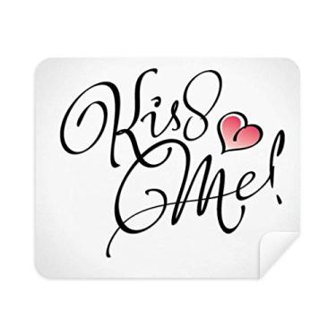 Imagem de DIYthinker Limpador de tela Kiss Me Heart Quote Handwrite pano de limpeza 2 peças tecido de camurça