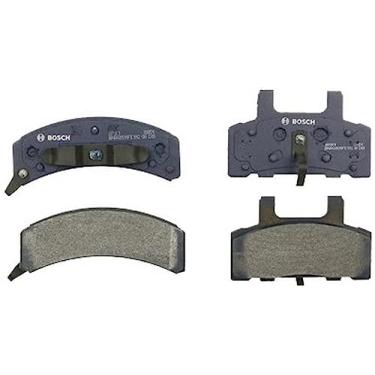 Imagem de Bosch BP369 QuietCast Premium Semi-Metallic Disc Brake Pad Set para Select Cadillac; Chevrolet Astro, Blazer, Express, C1500/2500 Pickup, Suburban, Tahoe; GMC, Savana, Suburban, Yukon + Mores; Frente