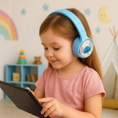 Imagem de Fone Sem Fio Stitch  Conforto e Diversão no Ritmo das Crianças! - ESB