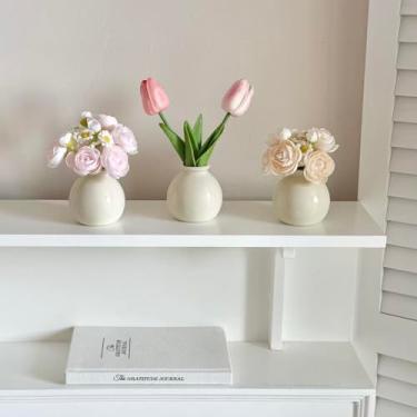 Imagem de Vasos pequenos com flores artificiais, conjunto de 3 mini vasos com rosas, margaridas e tulipas, decoração de quarto de berçário de dormitório universitário, decoração feminina coquete para quarto de
