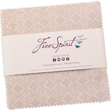 Imagem de Sew Kind of Wonderful Complements Charm Pack 42 quadrados de 12,7 cm FreeSpirit Fabrics