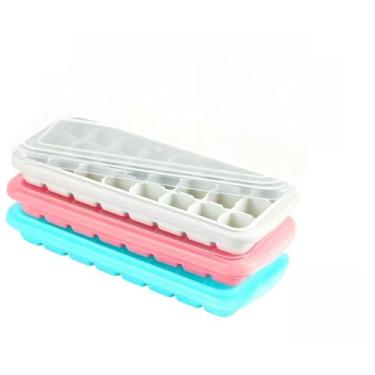 Imagem de Formas De Gelo Em Silicone Com Tampa(3 formas)