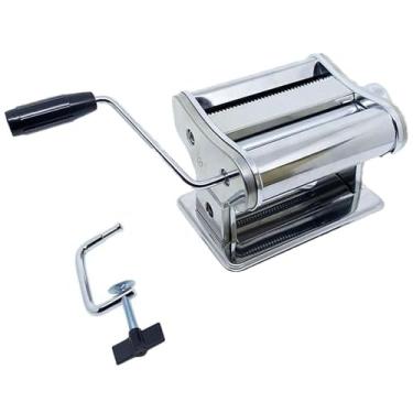 Imagem de Máquina de Macarrão Manual com Cilindro de Aço Inox, para Massa Caseira e Espaguete, com Manivela e Fixador de Mesa