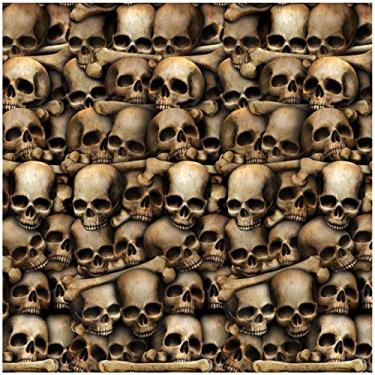 Imagem de Beistle Caveiras e ossos Halloween impressão de plástico fotografia de fundo escuro assustador Catacumbas decorações para festas em casa assombrada, 10 x 76 cm, preto/branco/marrom